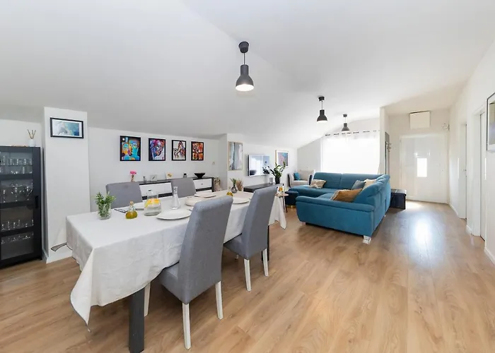 Sunset Apartment